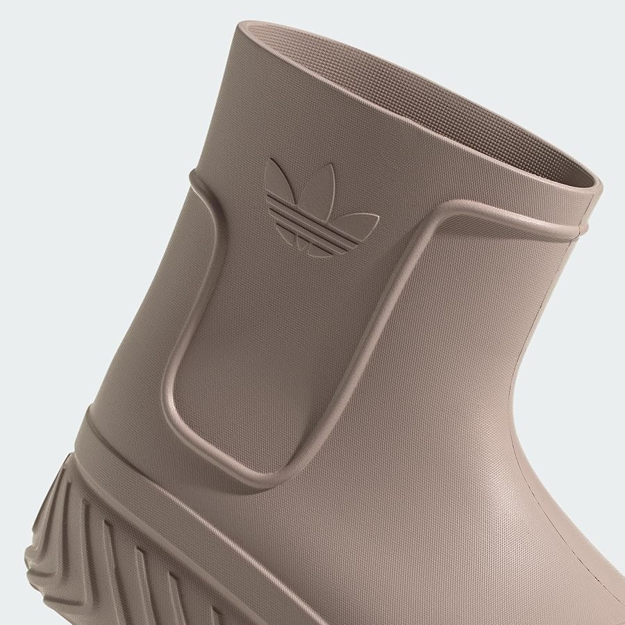 靴 adidas originals ADIFOM SST BOOT Brown adifom SST Boot Shoes | adidas Canada